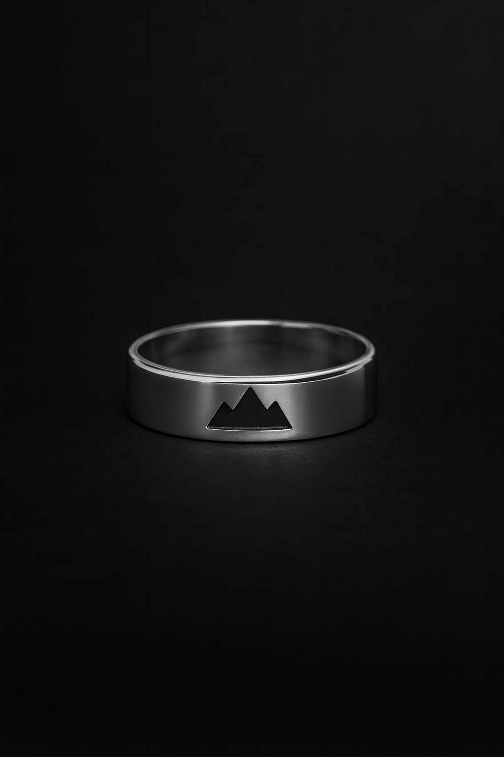 Anel Contorno Montanha Minimalista